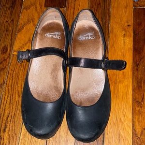 Women’s Shoes Size 40